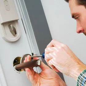 Neighborhood Locksmith Store San Leandro, CA 510-731-0939 - door-unlock